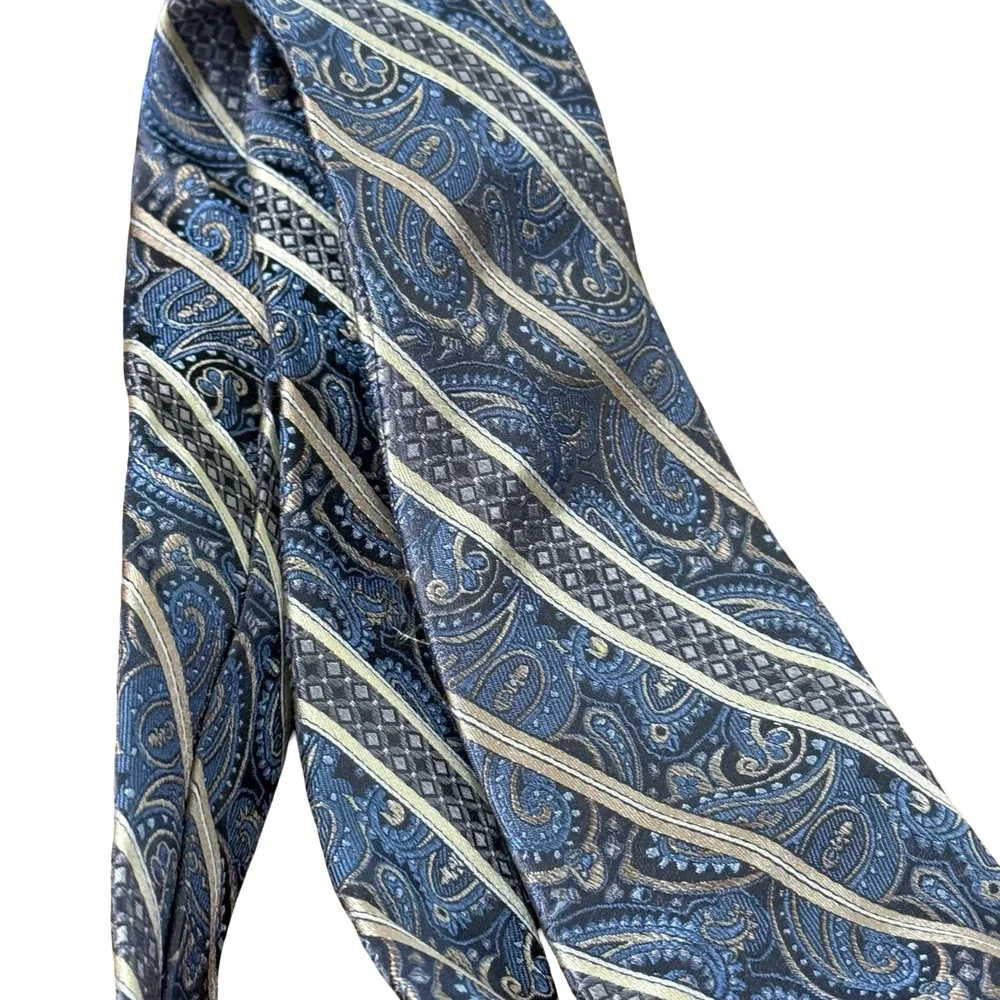 Pronto Uomo Platinum Blue Beige Paisley Textured 3